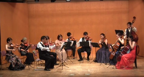 演奏中
