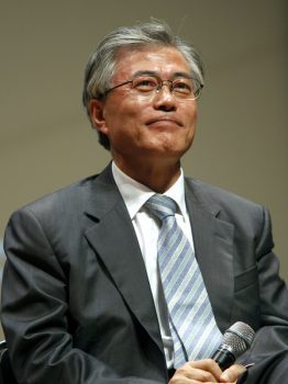 moonjaein-e1491239704952