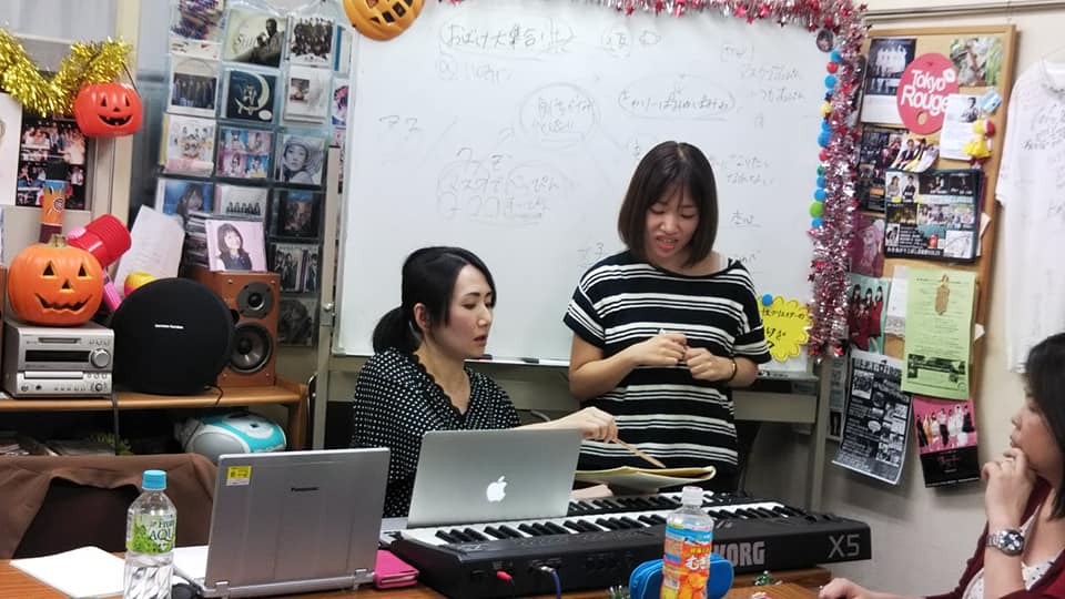 3.考える2人_n