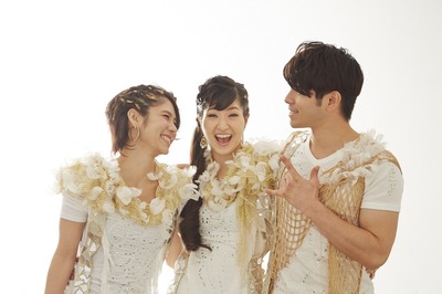AKINO with bless4
