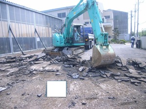 コンクリート舗装工事 (2)