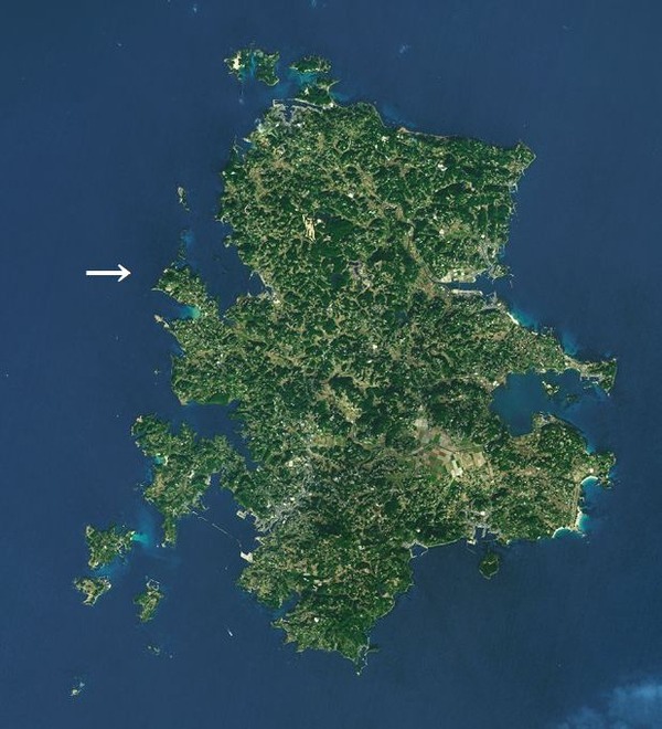 Amazon.co.jp: 壱岐・対馬紀行 (私の日本地図 15) : 宮本 常一