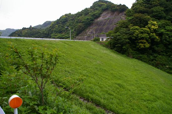 安房中央ダム