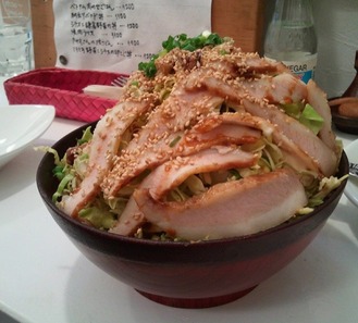 キャベツたっぷり豚丼