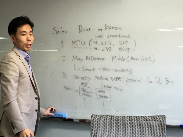 ブラックトイプードル銀座リリー&ドナ168