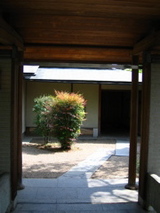 有栖川清水料亭玄関門