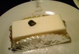 赤坂 しろたえ レアチーズケーキ