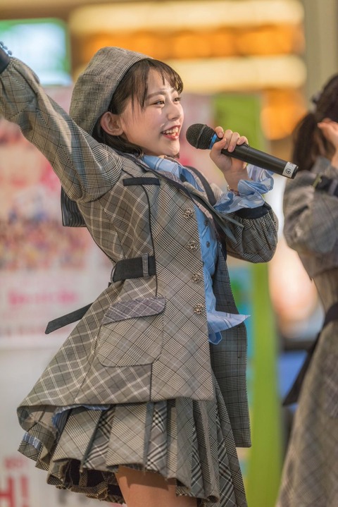 s16