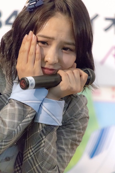 y4