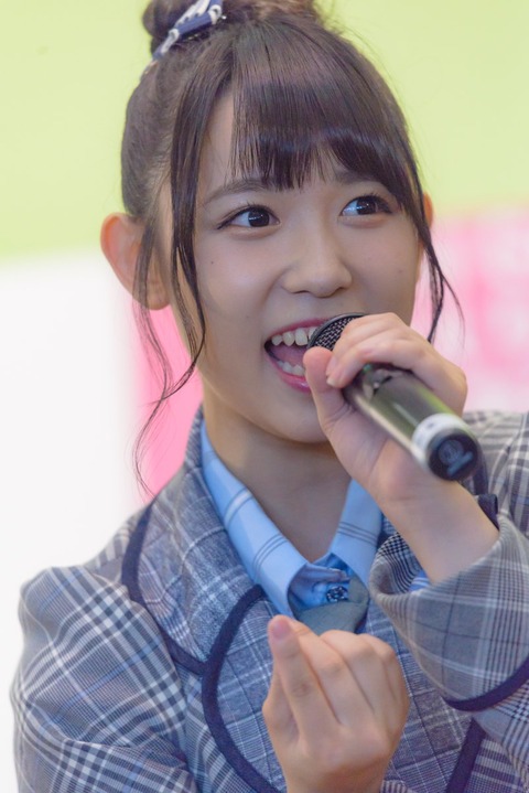 r33