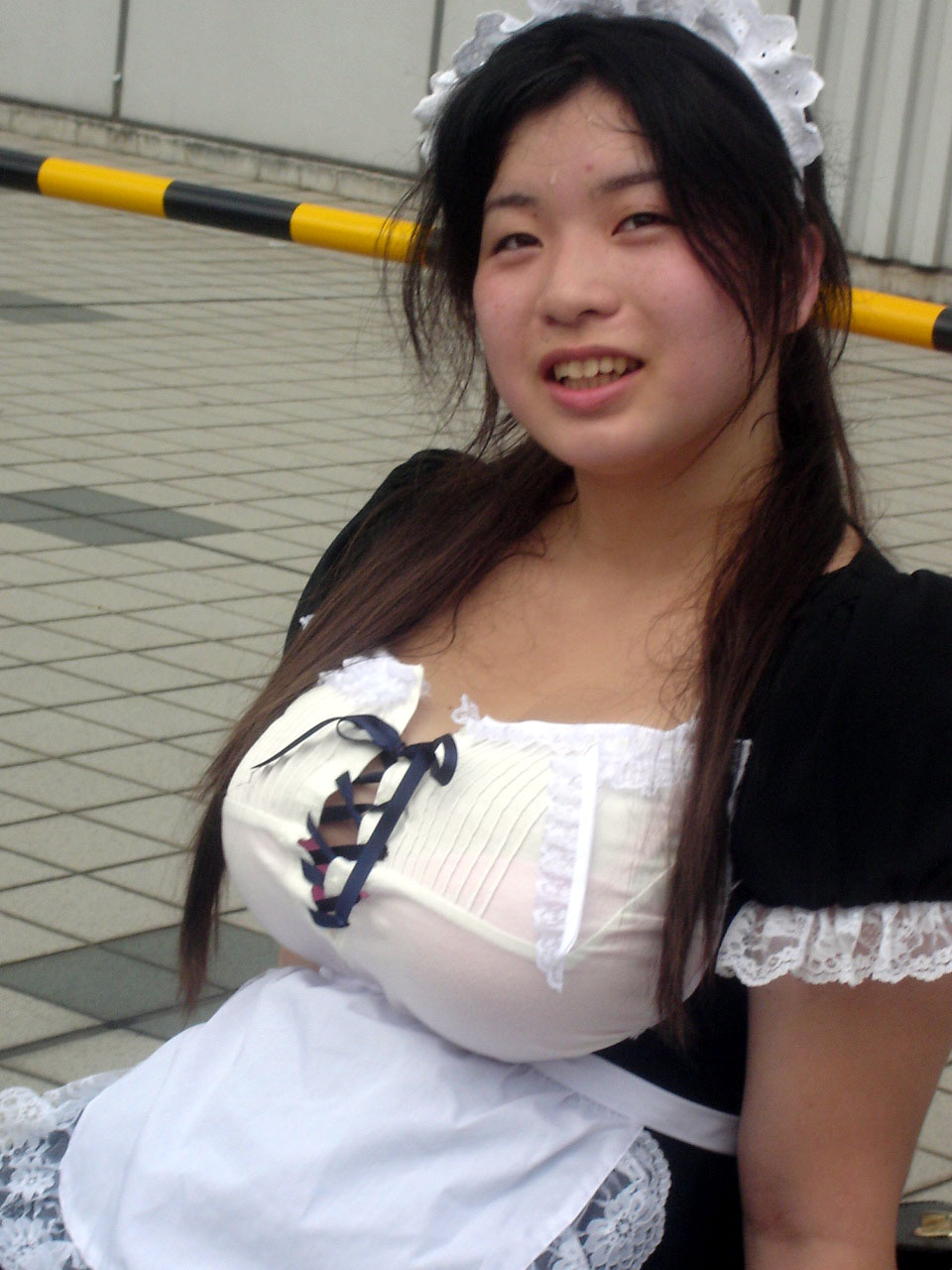 ブスコスプレエロ画像 なぜちょいブサイクの巨乳は興奮するのか - オキニー