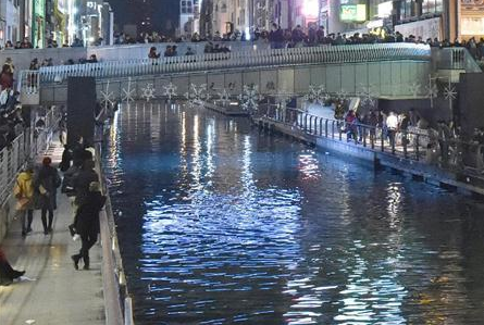 9b86588d3dbfd166230b053a820401ef