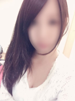 300400