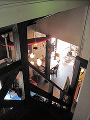 NON_AMERICAN_CAFE_and_DINER_05