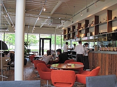 CAFE_HAUS_04