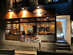 VENICE_CAFE_01