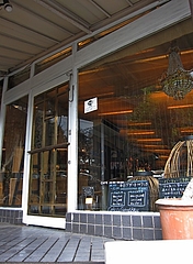 Le Cafe du Grand Bleu_02
