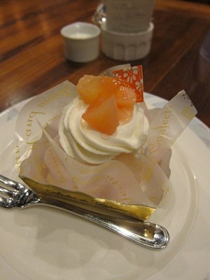 CAFE_DE_Genoise_h_fuchu_04