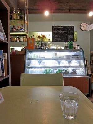 CONCOURSE_CAFE_03
