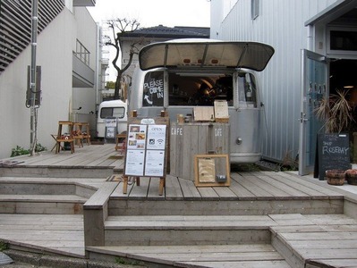 THE_airstream_garden_01