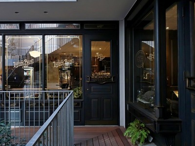 LUDLOW_BLUNT_cafe_02