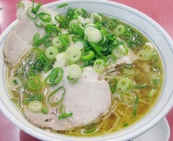 夜鳴きや