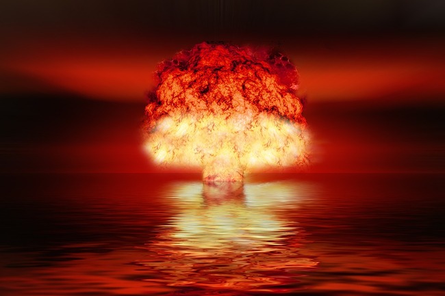 atomic-bomb-2621291_960_720