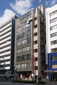 200px-Yoyogi-Center-Building