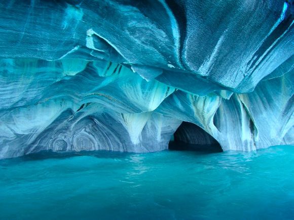 beautiful-marble-caves-in-patagonia