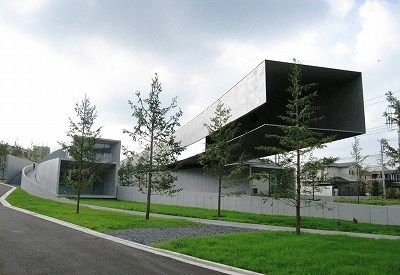 おもしろい建築物の画像張っていく