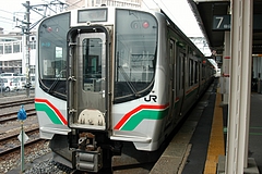 E721系