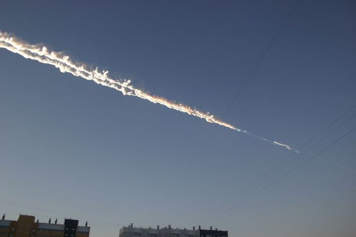 【宇宙】10月12日、小惑星が月の軌道の内側を通過！　地球－月の1/8の距離まで接近！！　欧州宇宙機関「地球衝突の可能性はない」©2ch.net	->画像>8枚 