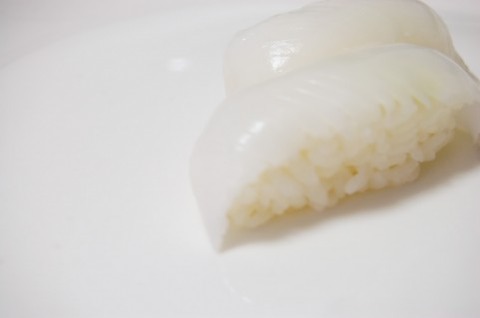 寿司店で