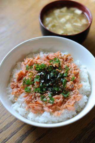 養う