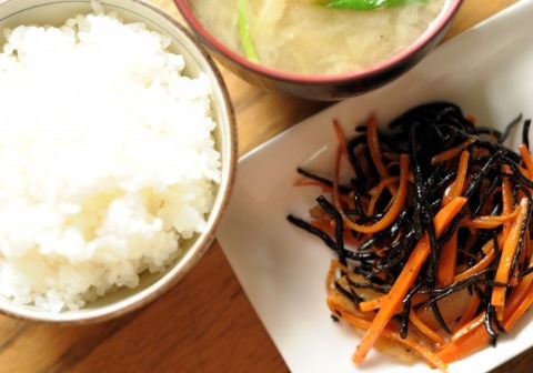 昼休みに