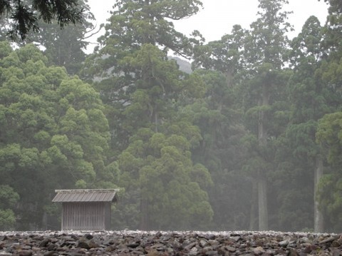 神社の
