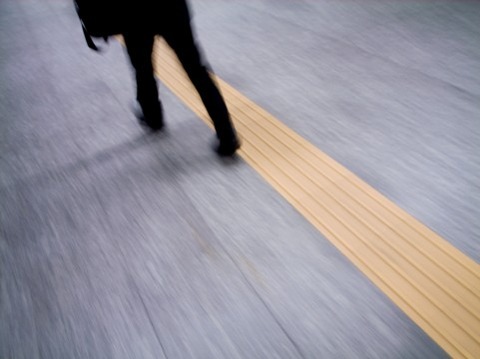 社員が