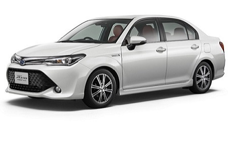 COROLLA AXIOホワイト