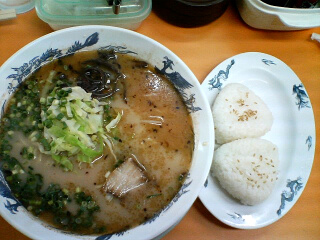 ばってんらーめん とんこつセット