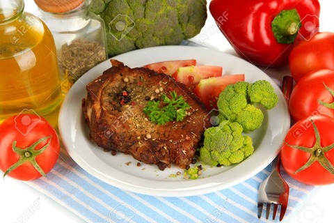 21342700-白で隔離板に揚げた肉の部分