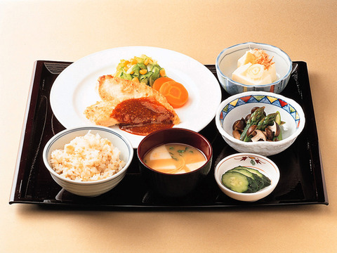 pict_eat02_big
