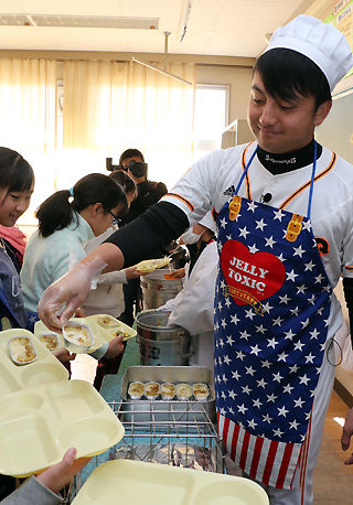 01