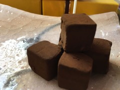 ショコラクリュラクテ