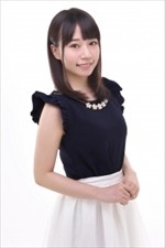 田辺留依アー写-200x300_R