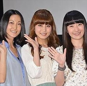 伊藤静、白石涼子、名塚佳織辺りの声優って