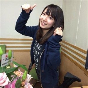 2Q-IQhBn_400x400_R