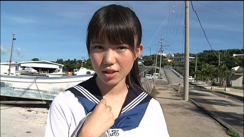 あみにゃんのファーストタッチ 横山あみ