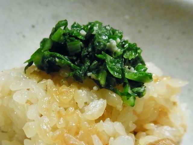 R0048346_かぶの葉の塩麹漬_20120304