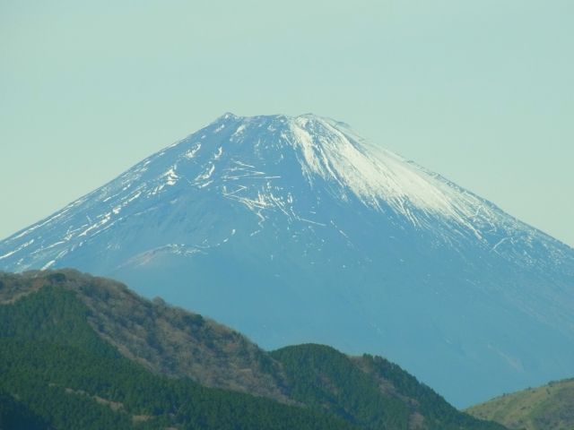 R0046626_元箱根港からの芦ノ湖と富士山_20111127-s