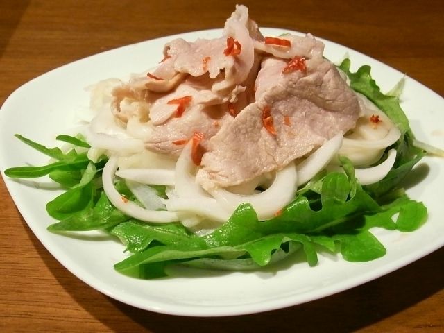 R0041275_菜園レタス使った豚しゃぶサラダ_20110403